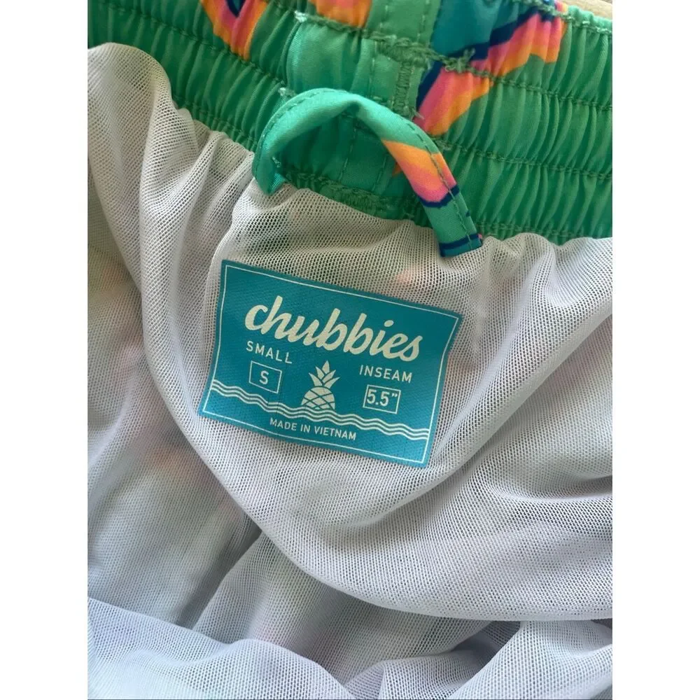 Chubbies Shark Swim Trunks Men’s Size Small Apex Swimmers Hammerhead 5.5 Inseam